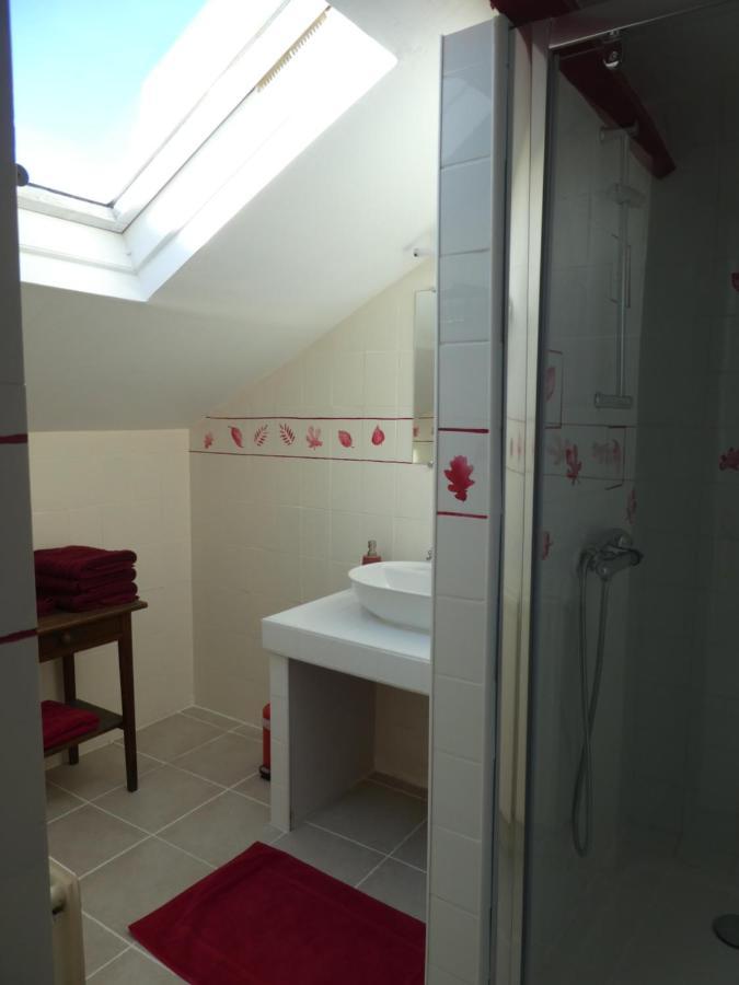 Les Chambres Du Ladoux Sencenac-Puy-de-Fourches Bagian luar foto